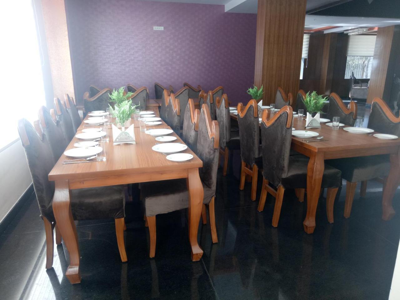 Npg Hotel Yelahanka Kültér fotó